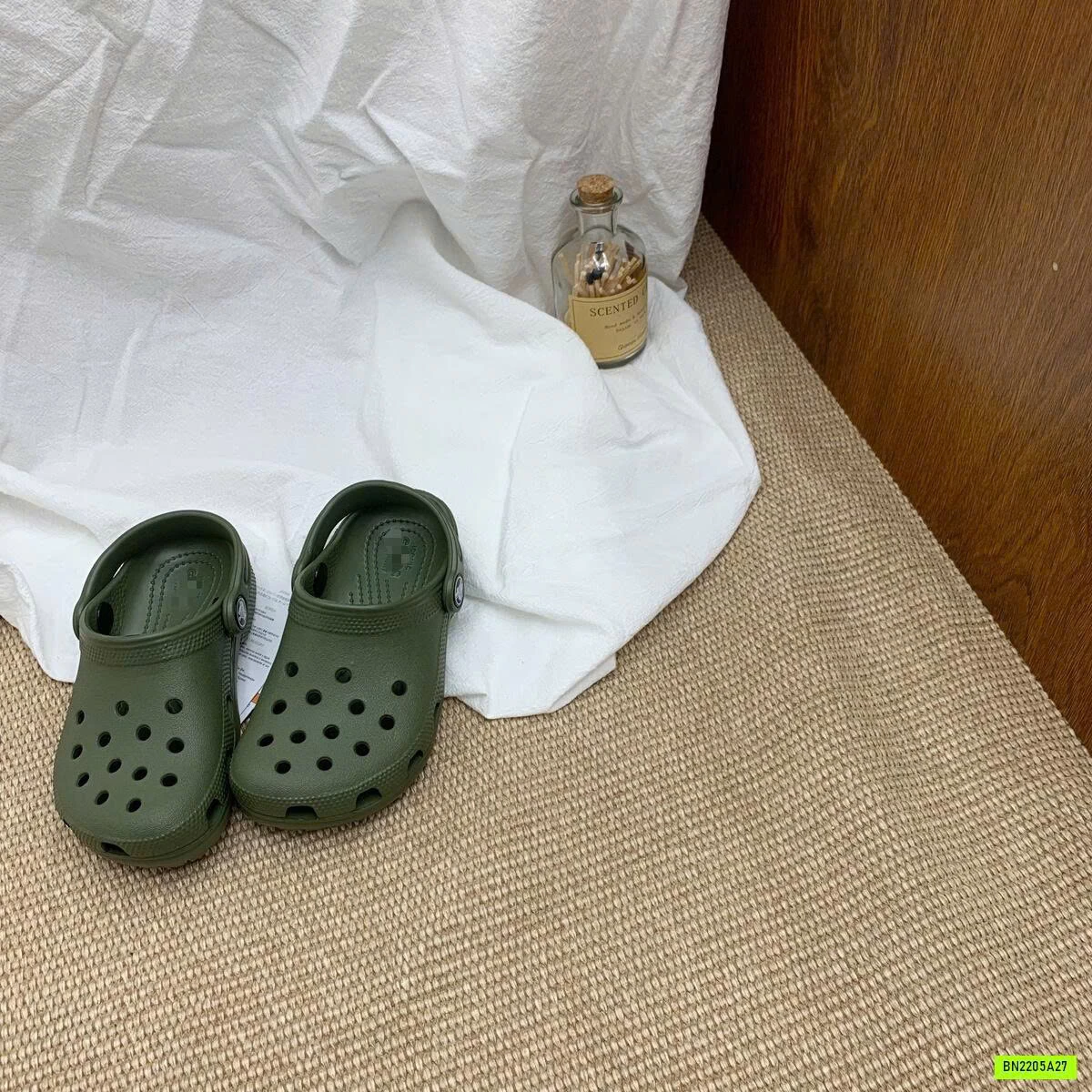 CROCS SẮC MÀU MẪU MỚI
