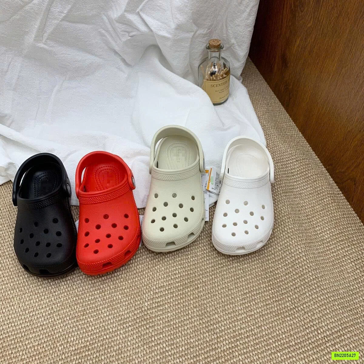 CROCS SẮC MÀU MẪU MỚI