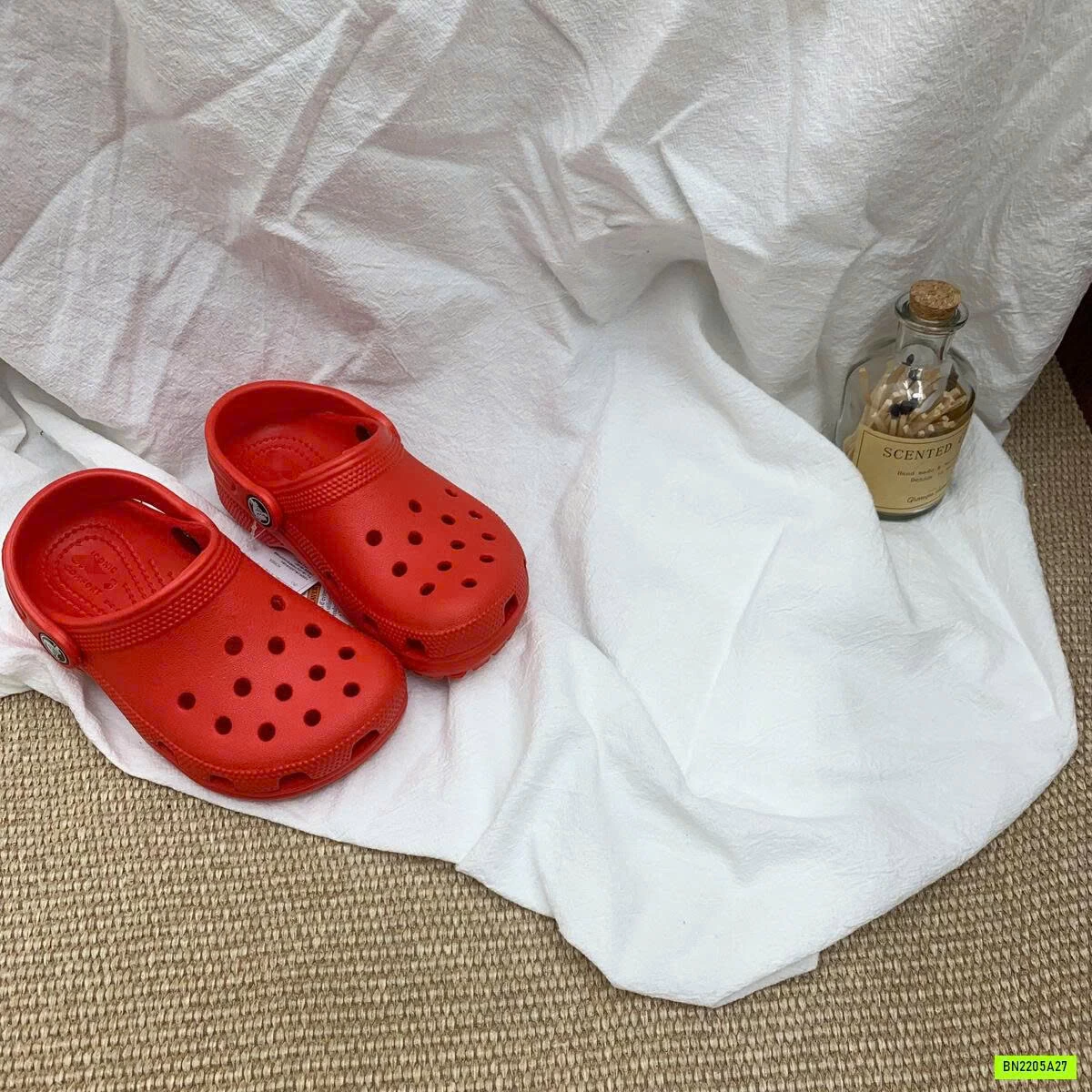 CROCS SẮC MÀU MẪU MỚI