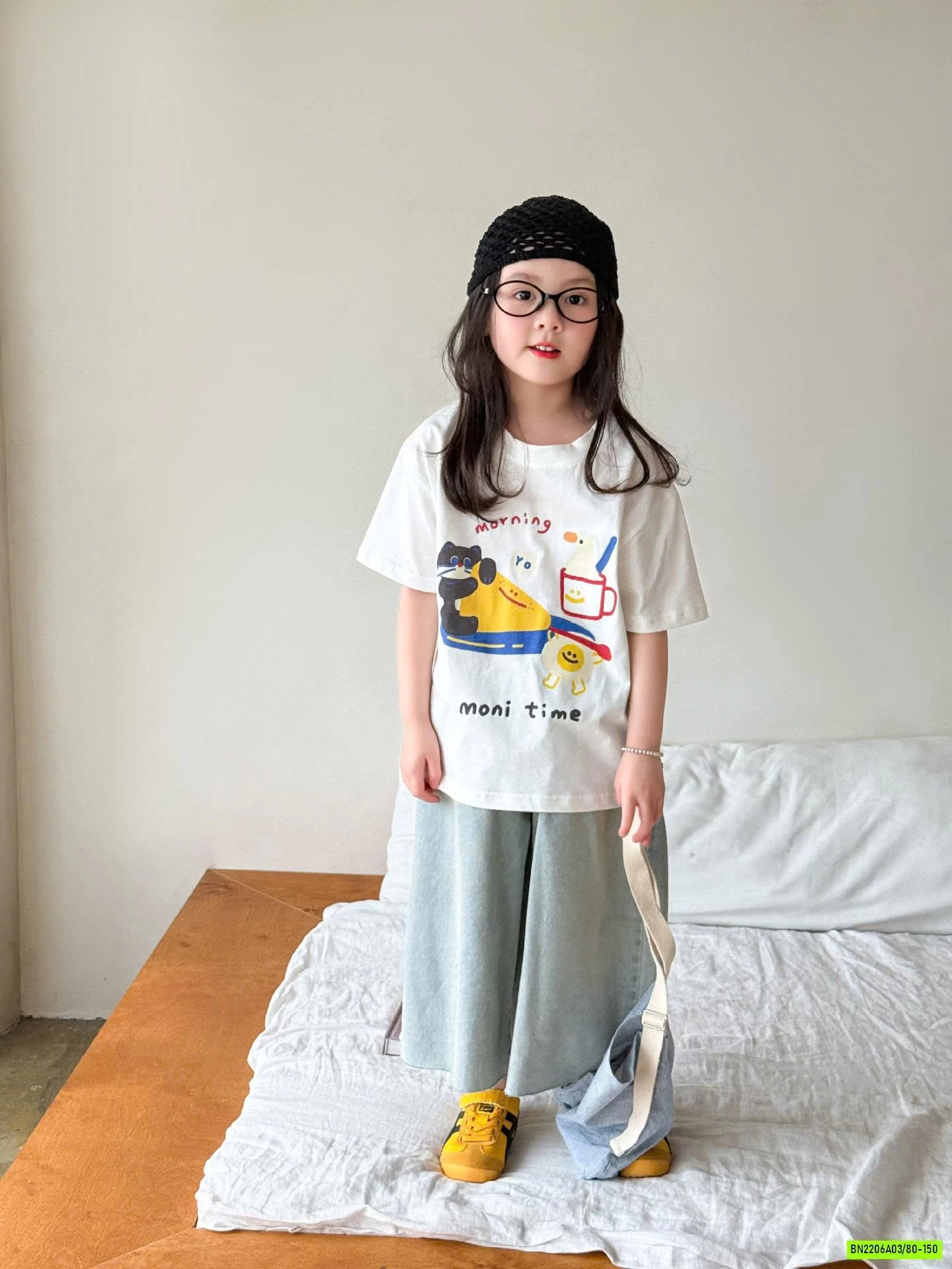 SÉT THUN TRẮNG MIX JEANS ỐNG RỘNG