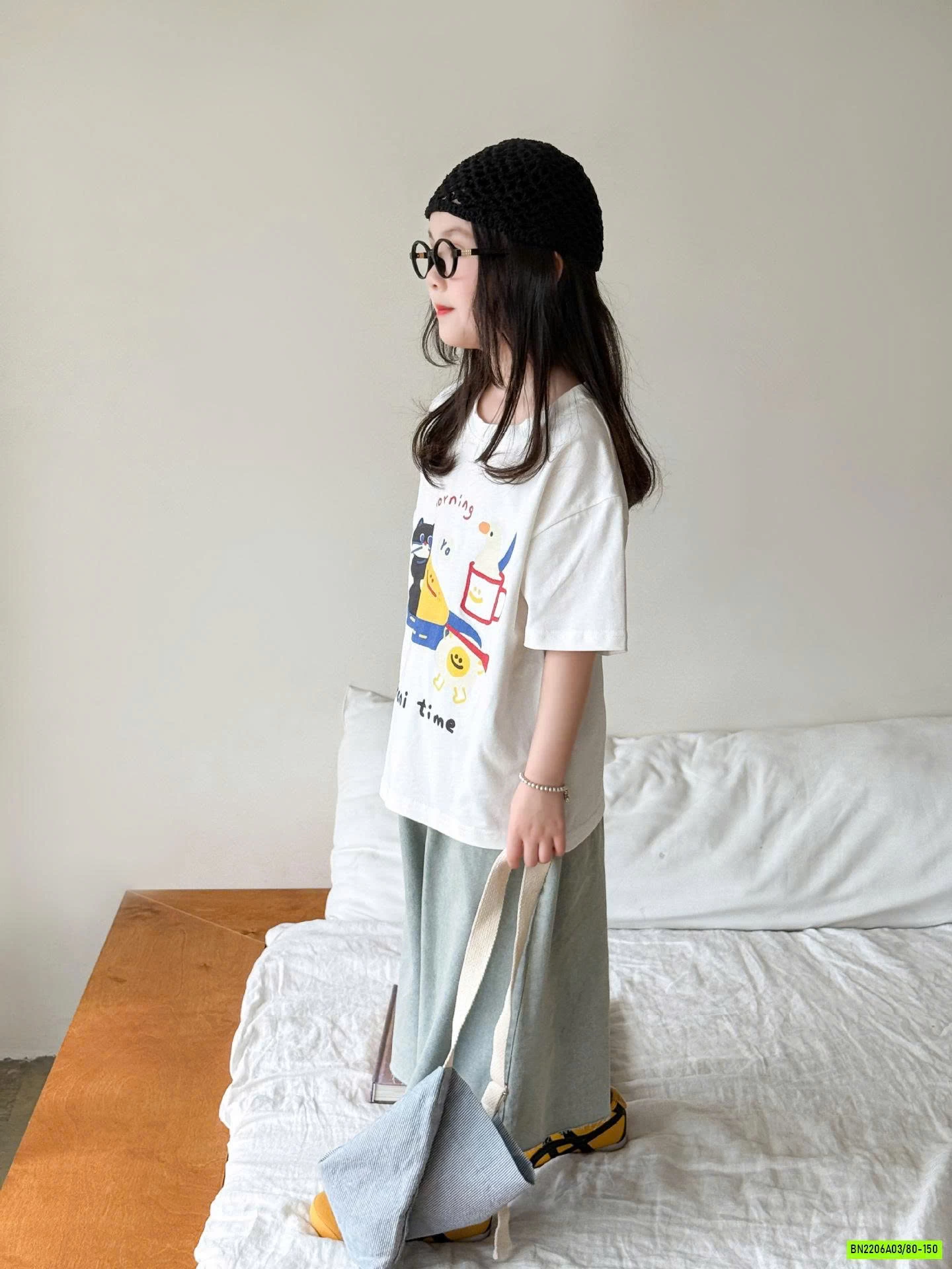 SÉT THUN TRẮNG MIX JEANS ỐNG RỘNG