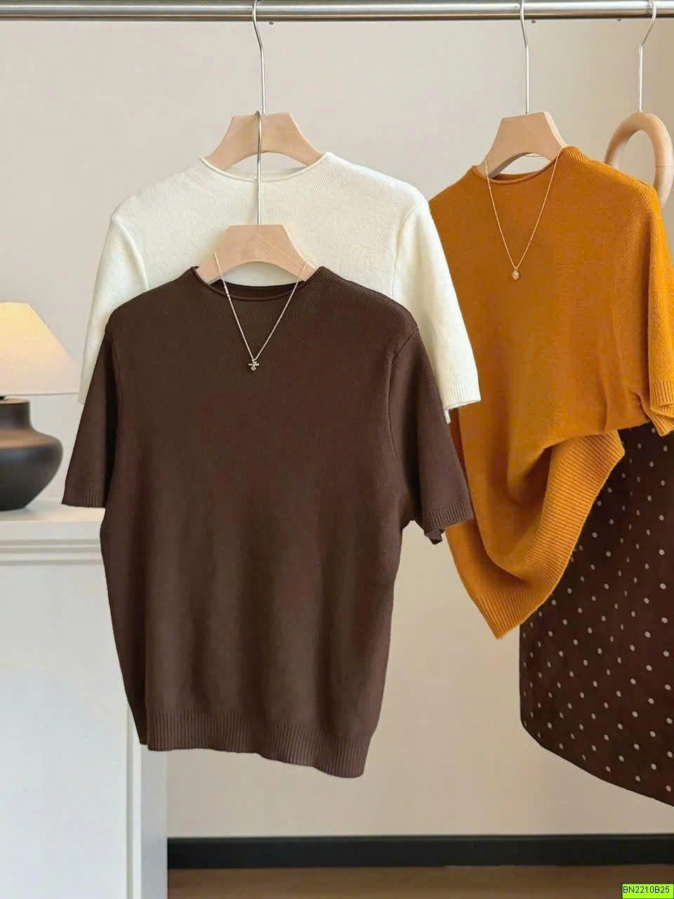ÁO LEN CỔ TRÒN TAY NGẮN BASIC ANNA