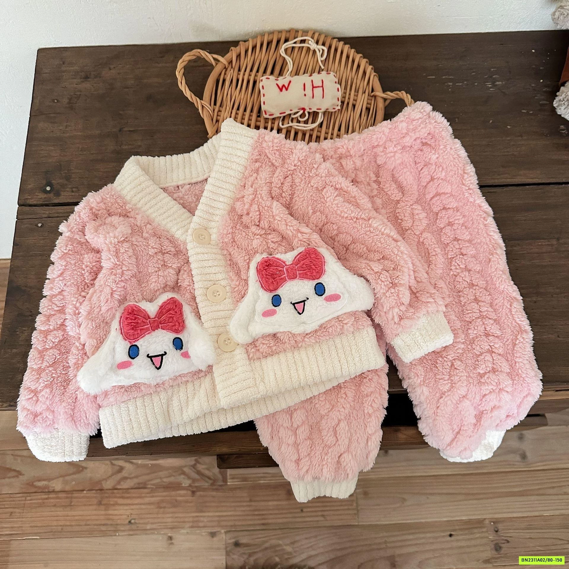 BỘ LÔNG DỄ THƯƠNG