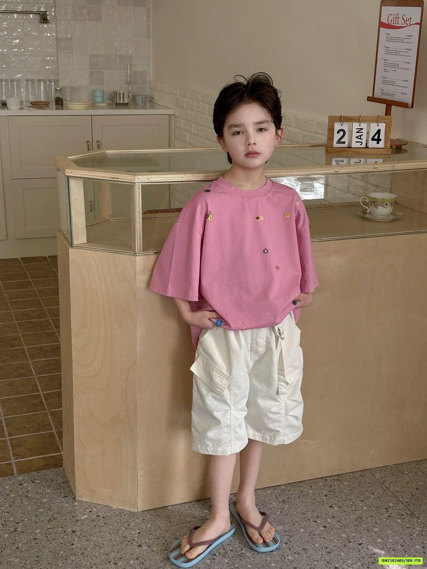 ÁO THUN HỒNG IN HÌNH HANYA