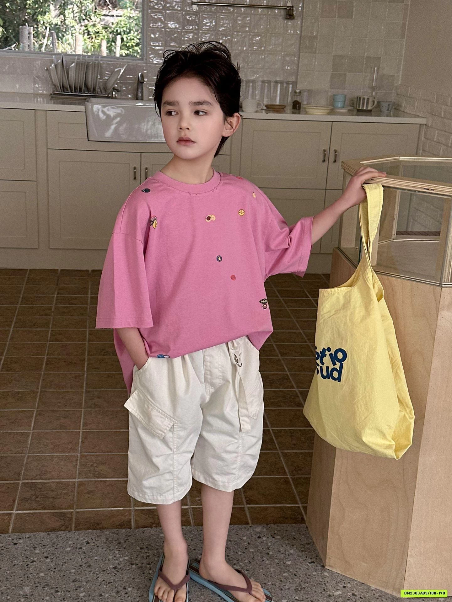 ÁO THUN HỒNG IN HÌNH HANYA