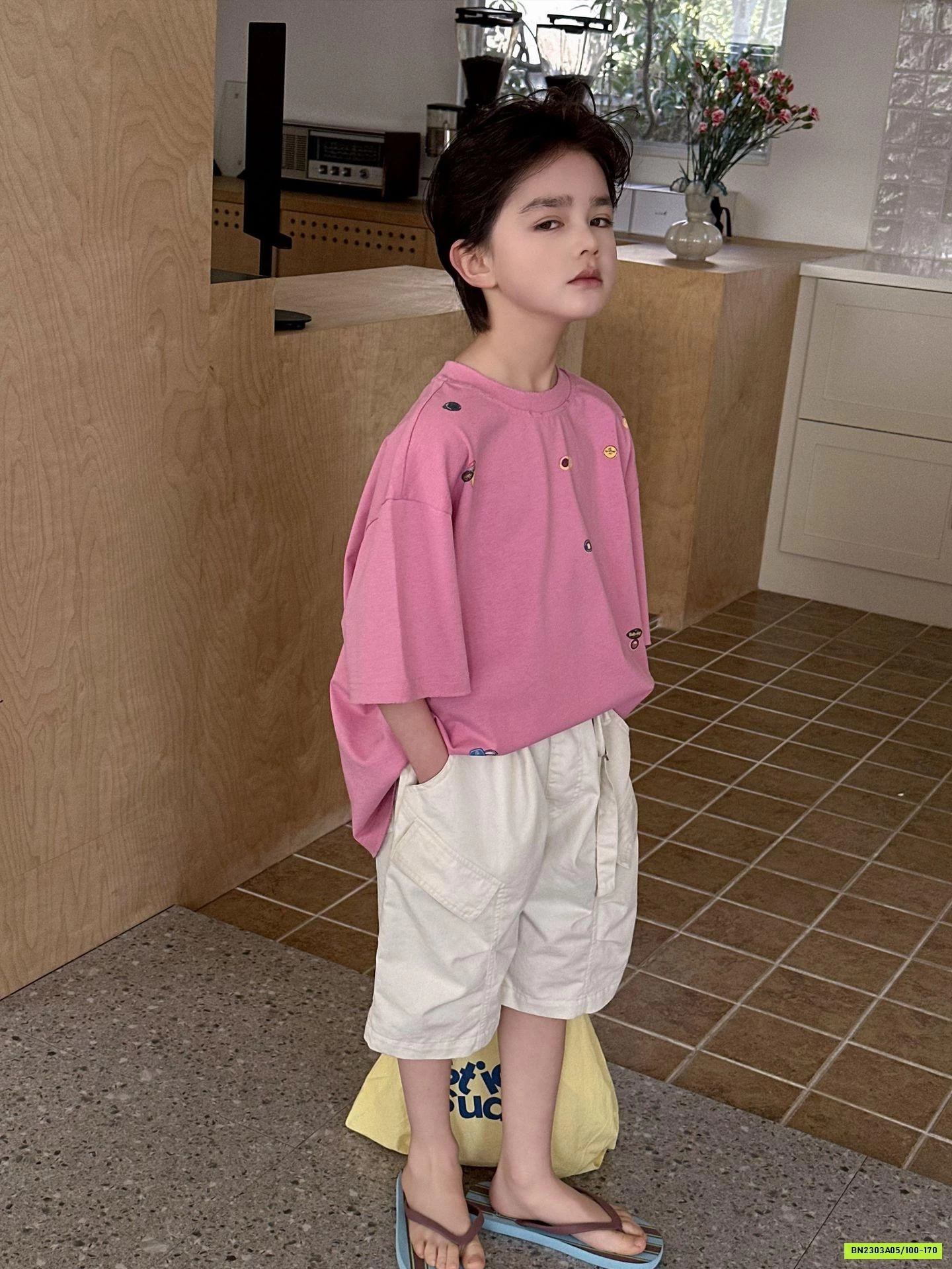 ÁO THUN HỒNG IN HÌNH HANYA