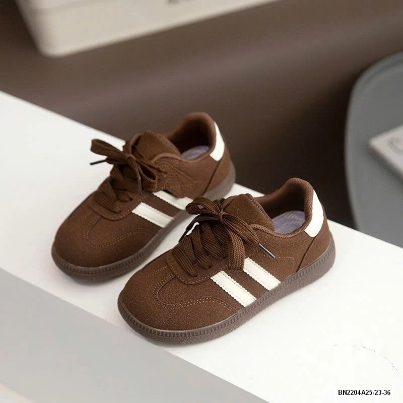 GIÀY TT 2 SỌC GIẢ DA LỘN