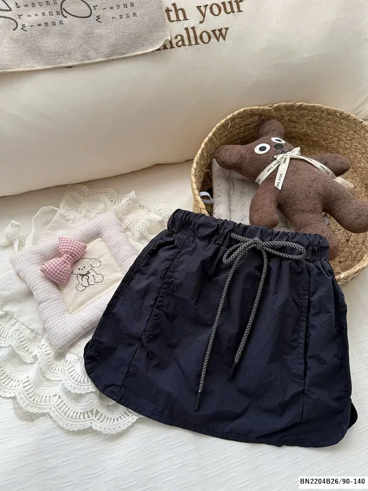 Set 3 chi tiết bé gái mùa hè