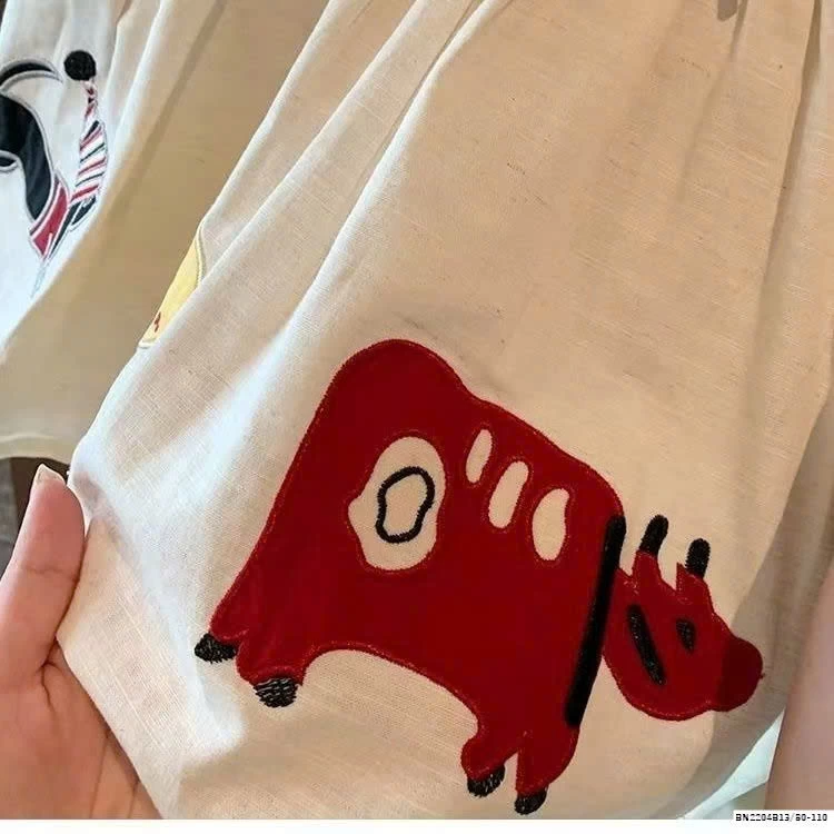 Váy xinh hình cún sát nách