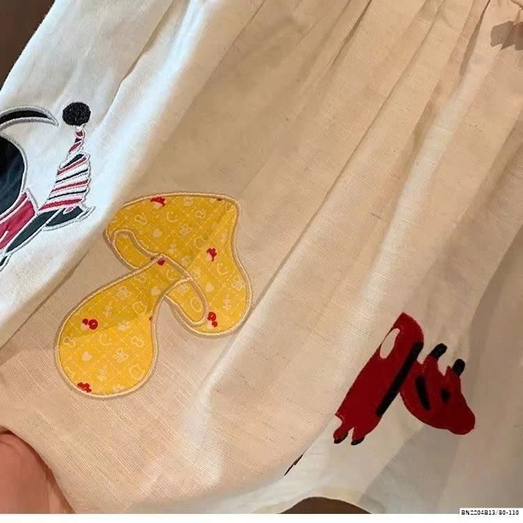 Váy xinh hình cún sát nách