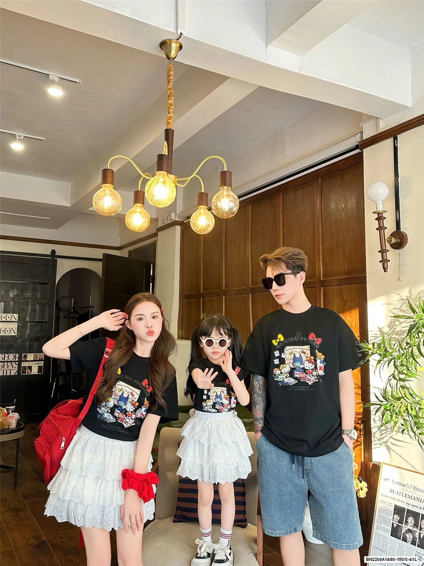 ÁO THUN KITTY GIA ĐÌNH