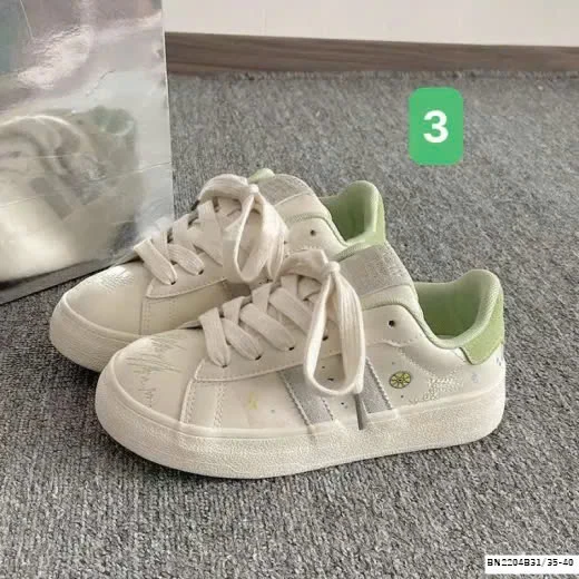 GIÀY THỂ THAO BUỘC DÂY PHỐI VẠCH NỮ