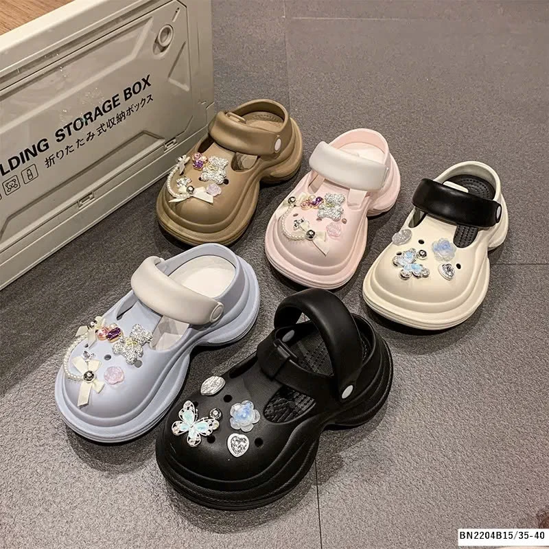 SỤC NỮ ĐẾ CAO ICON BƯỚM SIÊU XINH