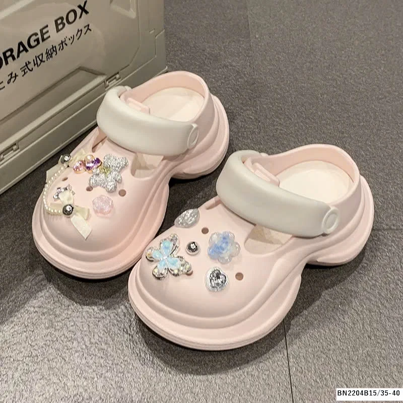 SỤC NỮ ĐẾ CAO ICON BƯỚM SIÊU XINH