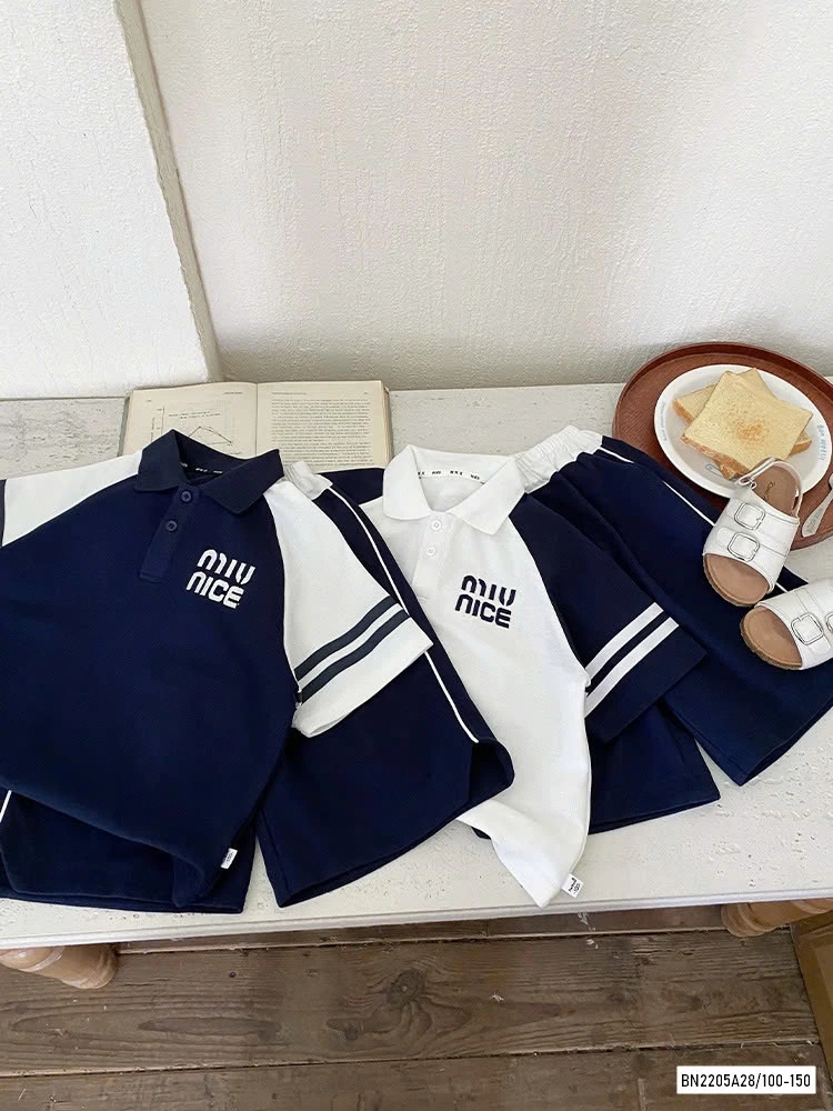 SÉT POLO MIU PHỐI MÀU TAY