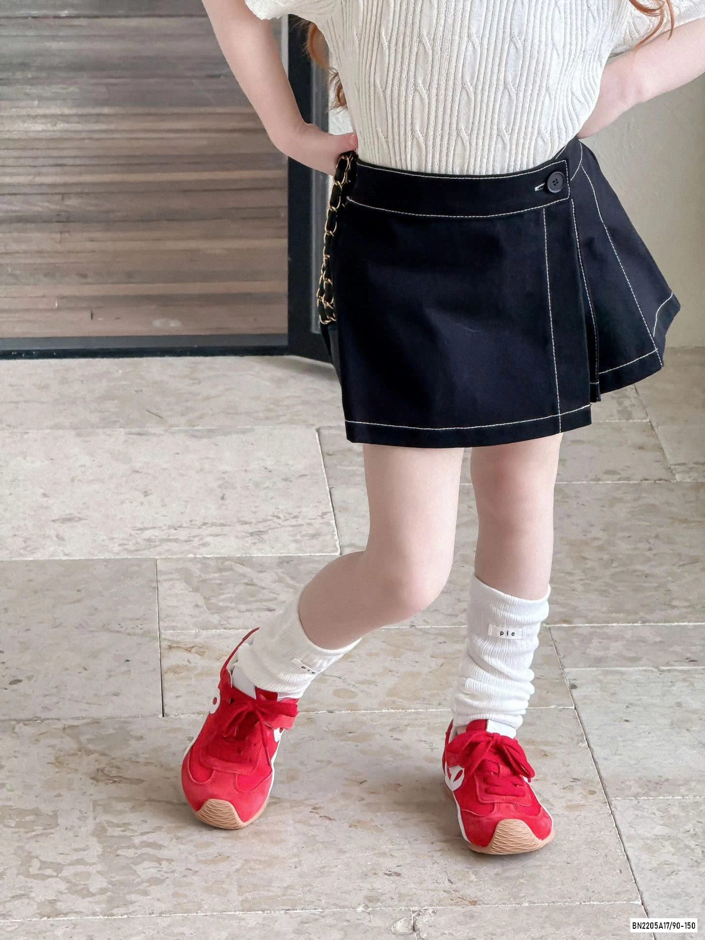 QUẦN JEANS GIẢ VÁY CHỈ NỔI