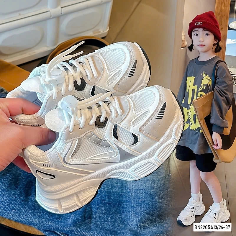 SNEAKER TRẮNG NĂNG ĐỘNG