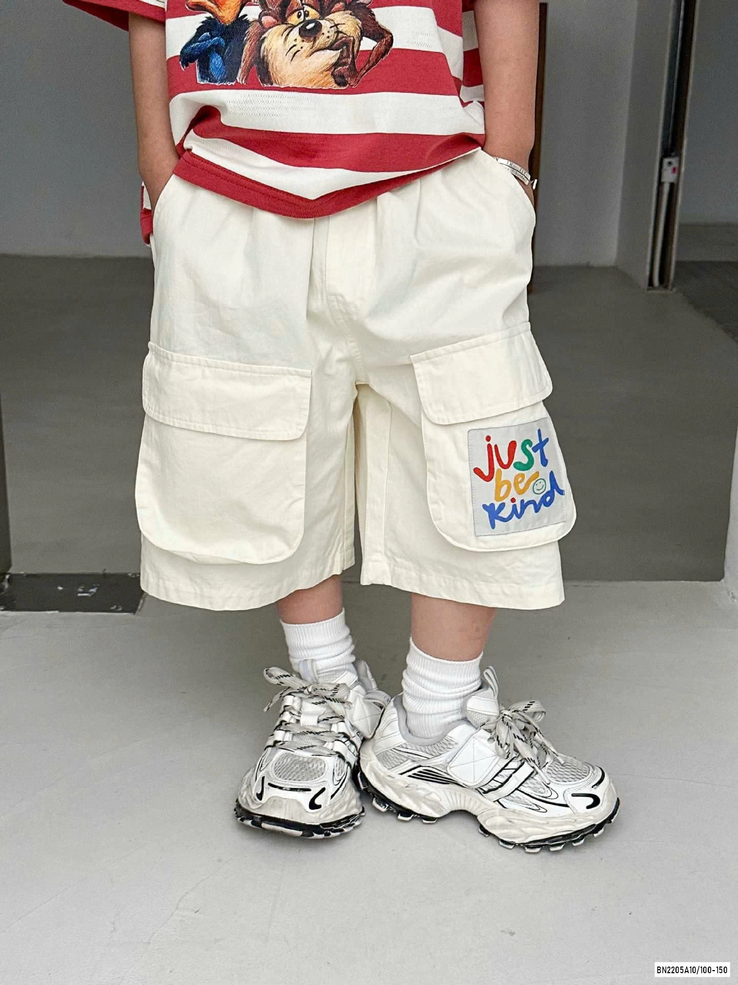 ÁO ĐỎ KẺ MIX SHORT TRẮNG