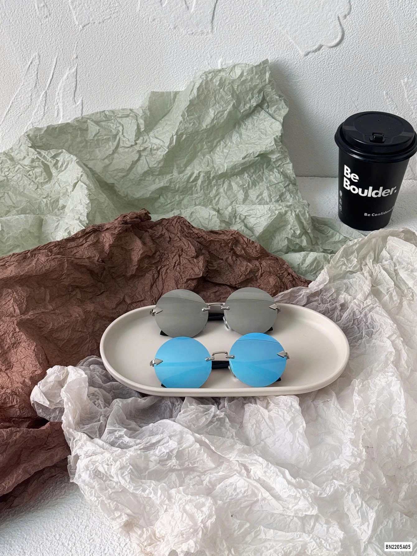 KÍNH RÂM TRÁNG GƯƠNG