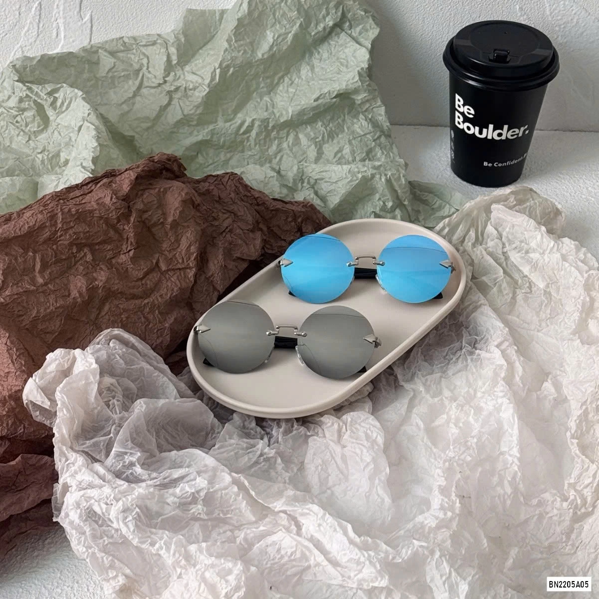 KÍNH RÂM TRÁNG GƯƠNG