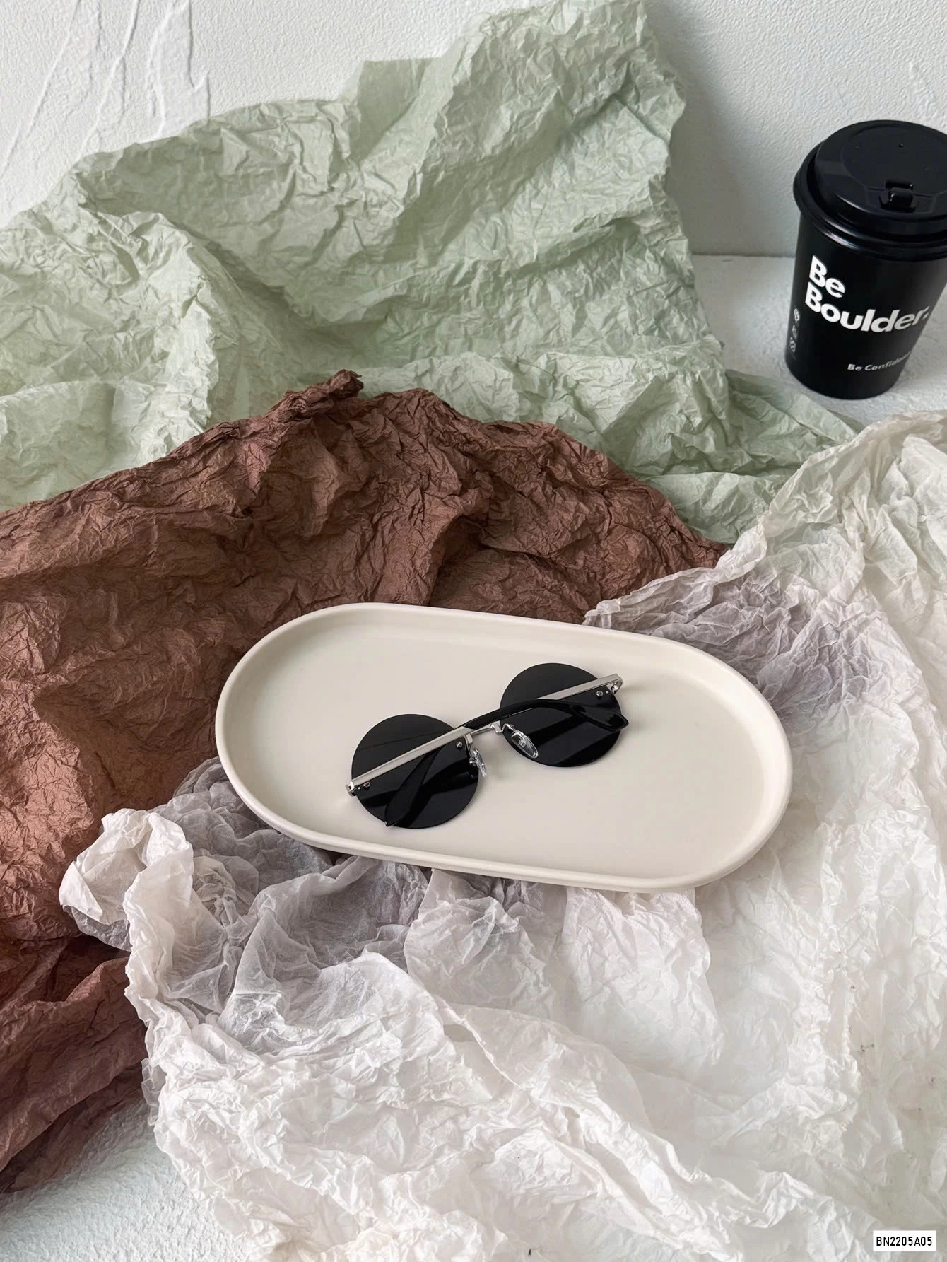 KÍNH RÂM TRÁNG GƯƠNG