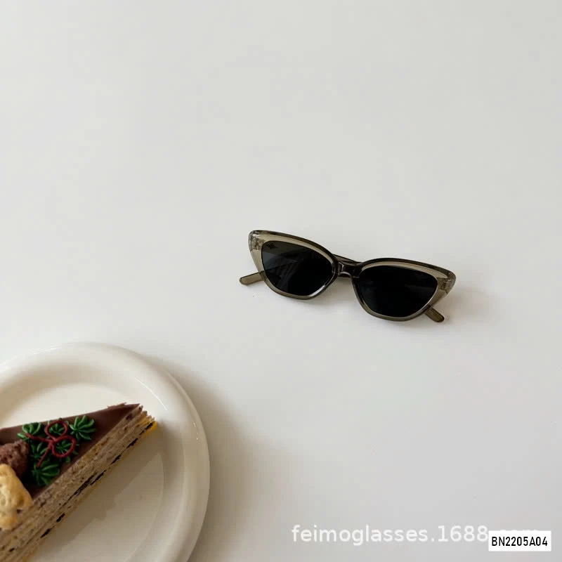 KÍNH RÂM CHỐNG TIA UV