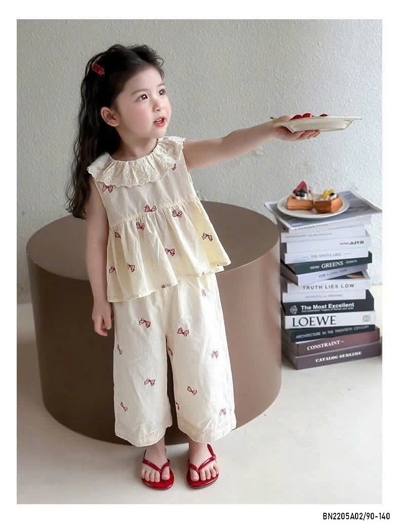 SÉT SUÔNG THÔ THÊU NƠ ĐỎ