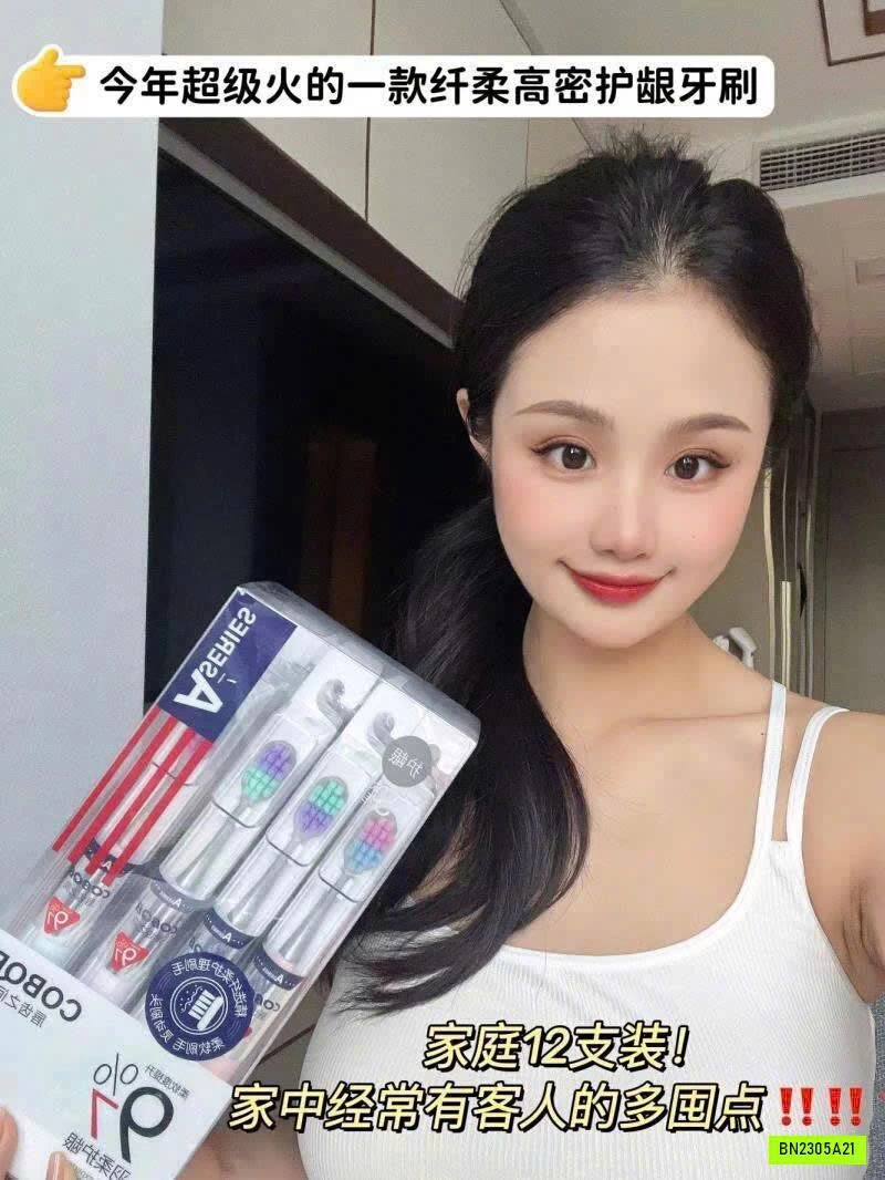 HỘP 12 BÀN CHẢI XHASON XUẤT MỸ