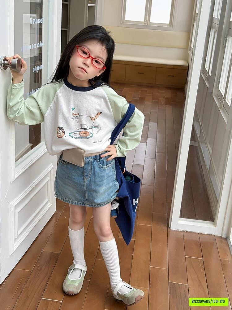 ÁO THUN PHỐI MÀU TAY THÚ CƯNG 26A030 AMBB