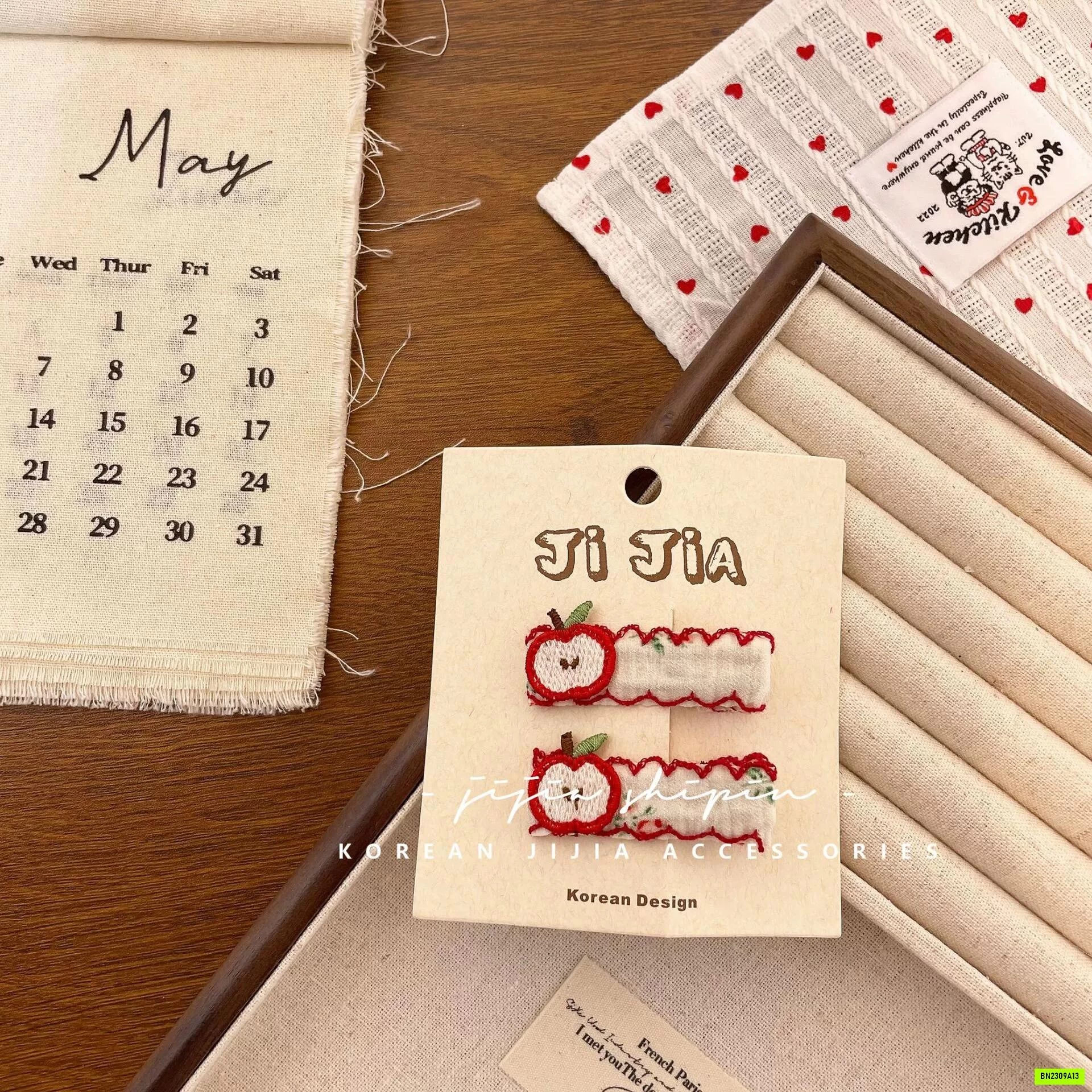 BÌA 2 KẸP TÓC HÀN QUỐC DỄ THƯƠNG