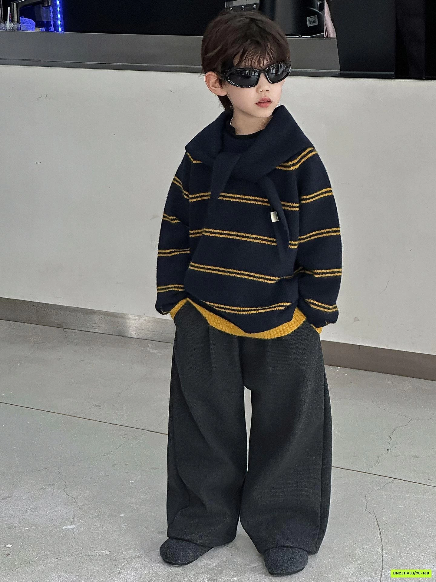 ÁO LEN KẺ VÀNG KÈM KHĂN