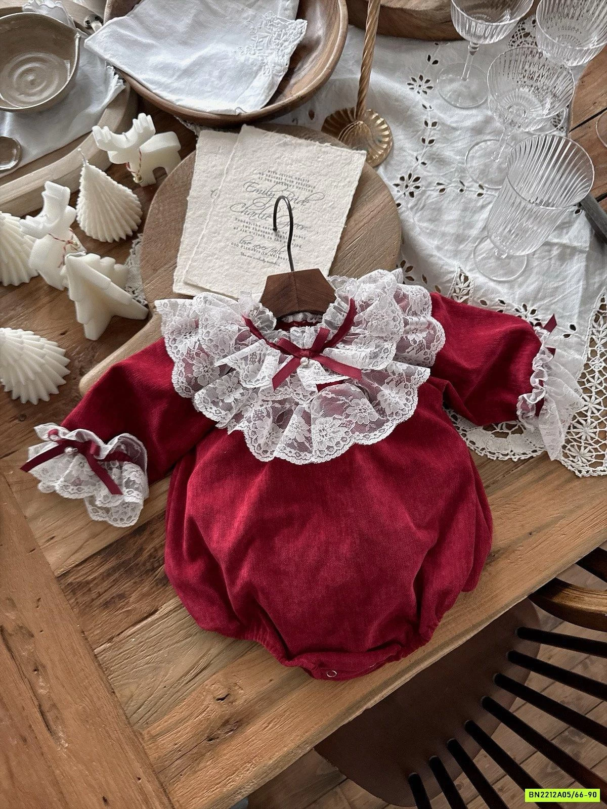 BODY NHUNG ĐỎ PHỐI REN TIỂU THƯ