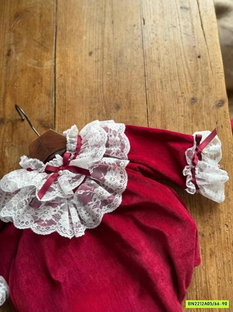 BODY NHUNG ĐỎ PHỐI REN TIỂU THƯ