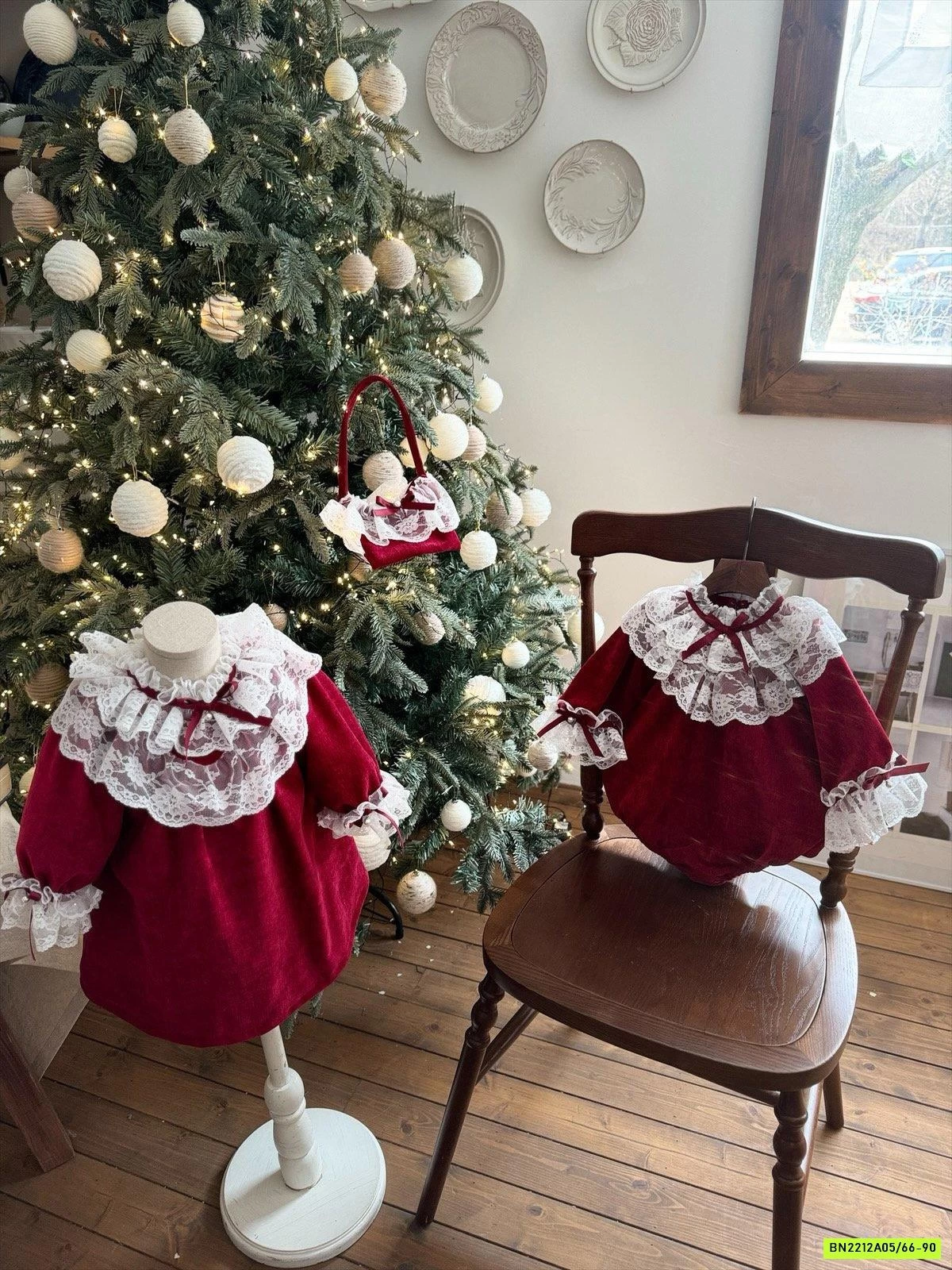 BODY NHUNG ĐỎ PHỐI REN TIỂU THƯ