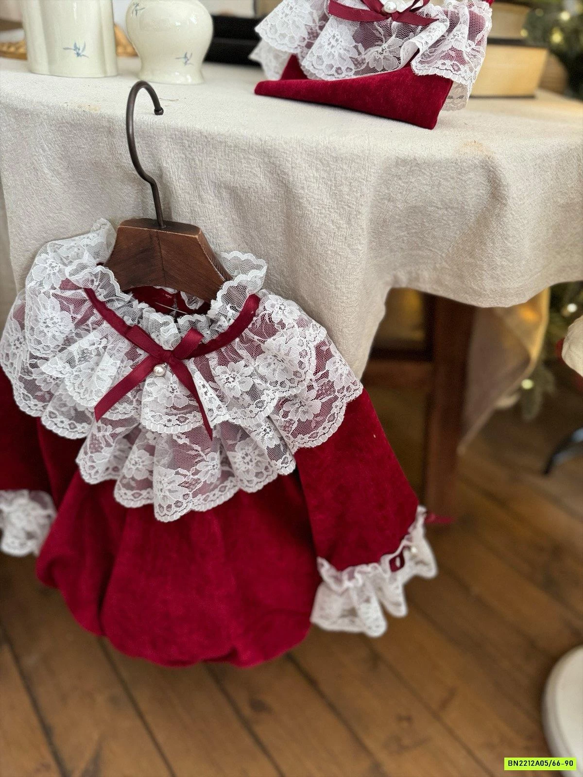 BODY NHUNG ĐỎ PHỐI REN TIỂU THƯ