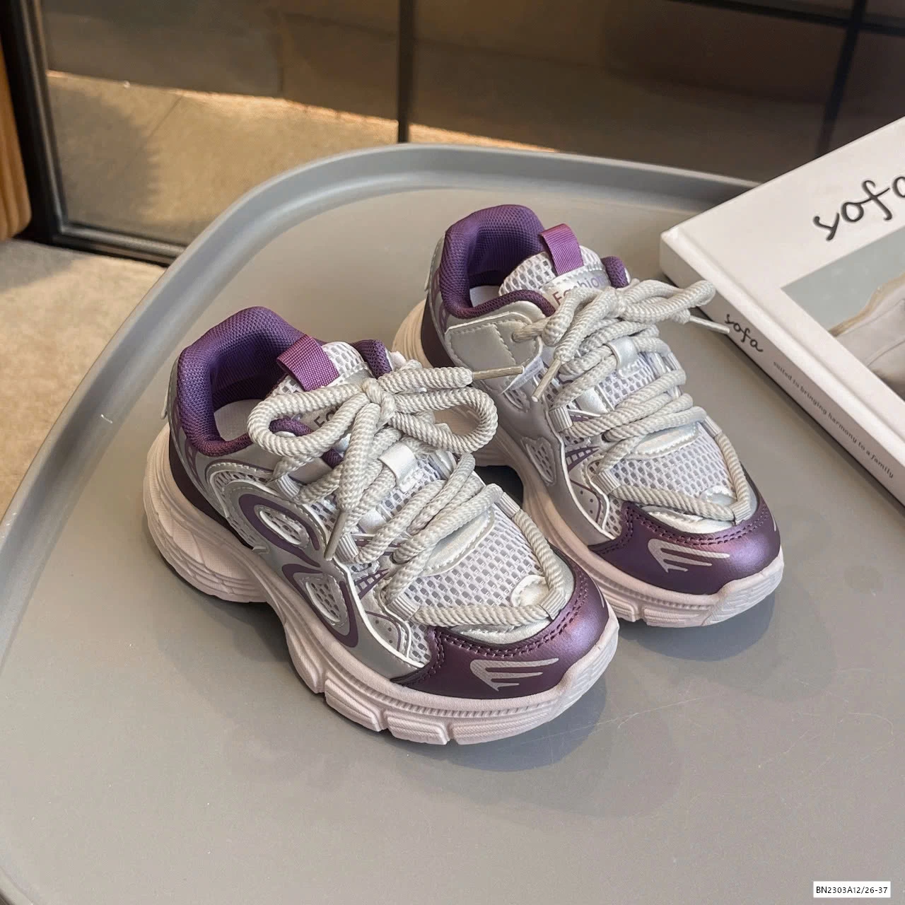 GIÀY THỂ THAO THOÁNG KHÍ