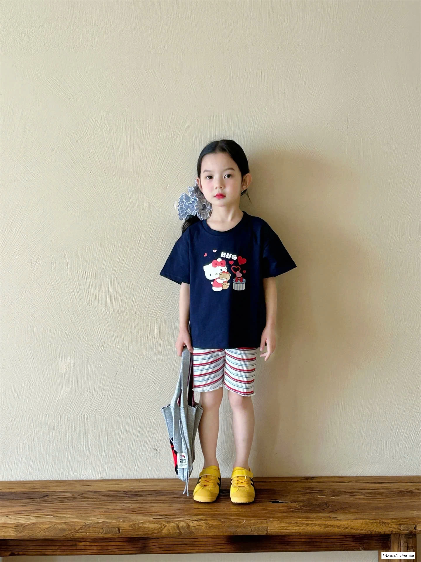 ÁO KITTY MIX LEGGING KẺ