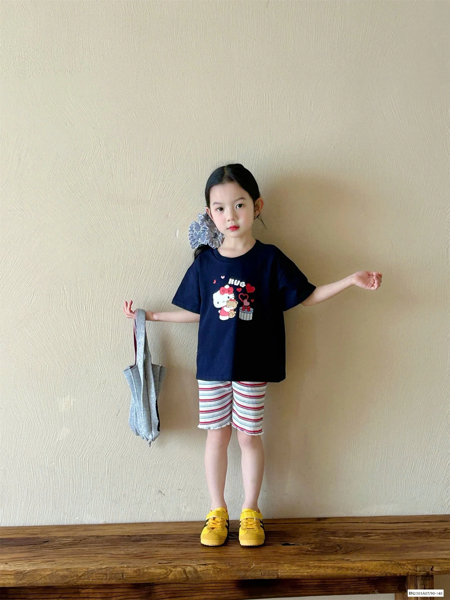 ÁO KITTY MIX LEGGING KẺ