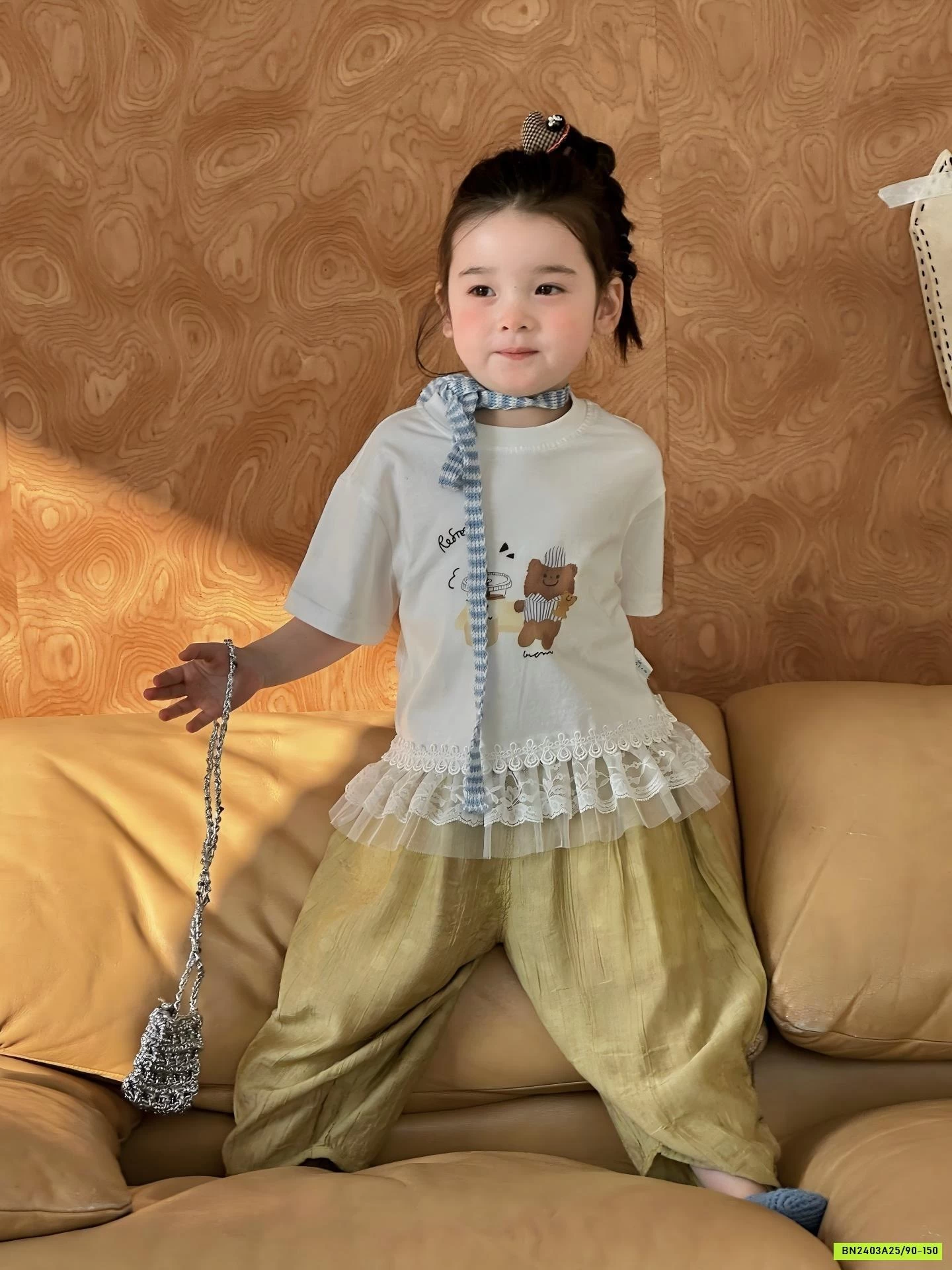 ÁO GẤU VIỀN REN MIX QUẦN ĐŨI BOOM