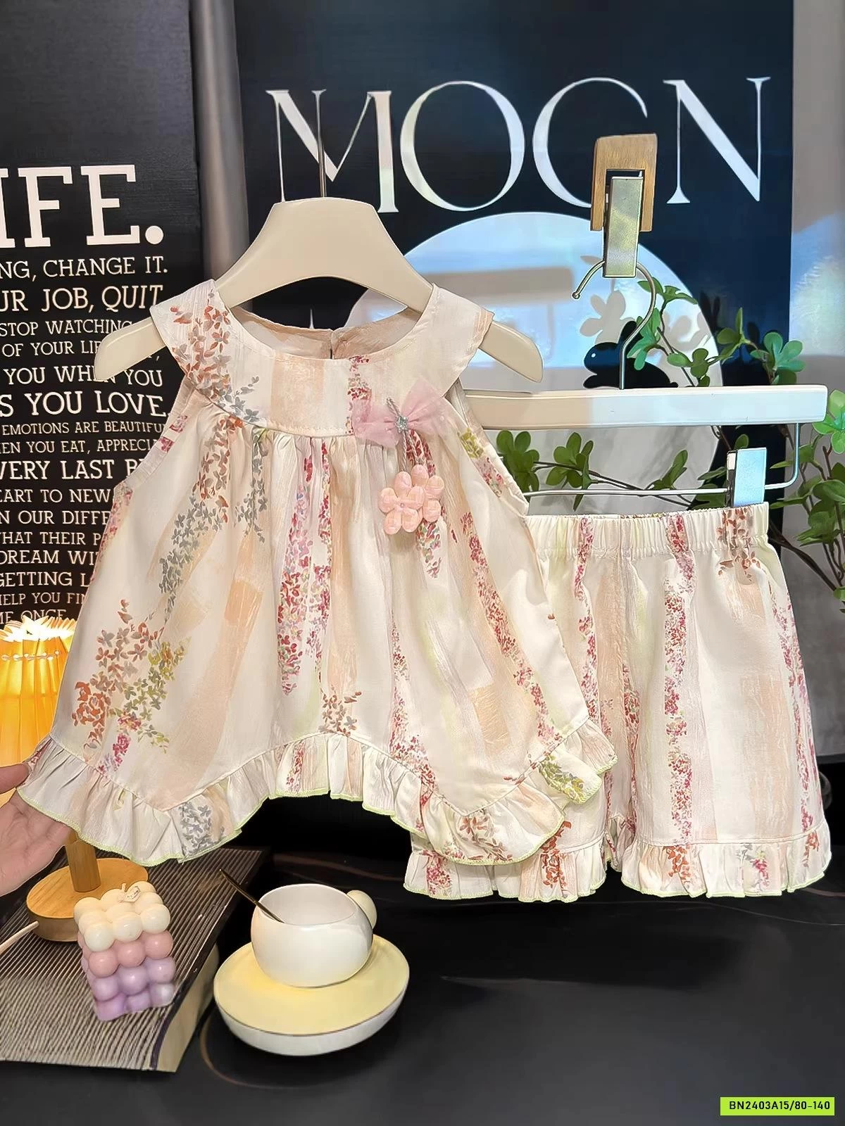 BỘ LANH CỔ YẾM HỌA TIẾT XINH XẮN