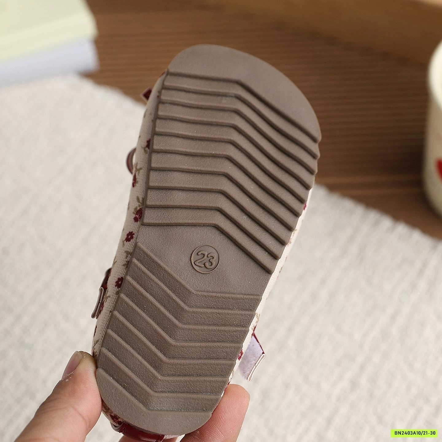 GIÀY BÚP BÊ HOA NHÍ GẮN NƠ