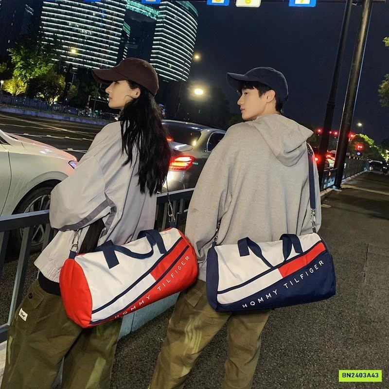 TÚI THỂ THAO TOMMY