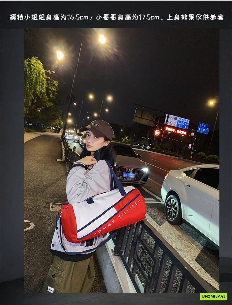 TÚI THỂ THAO TOMMY