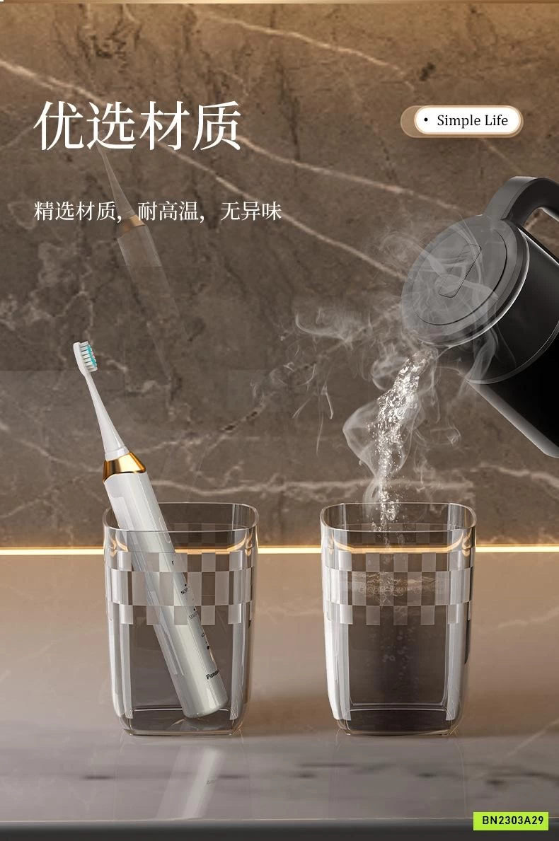 CỐC ĐỰNG BÀN CHẢI DU LỊCH