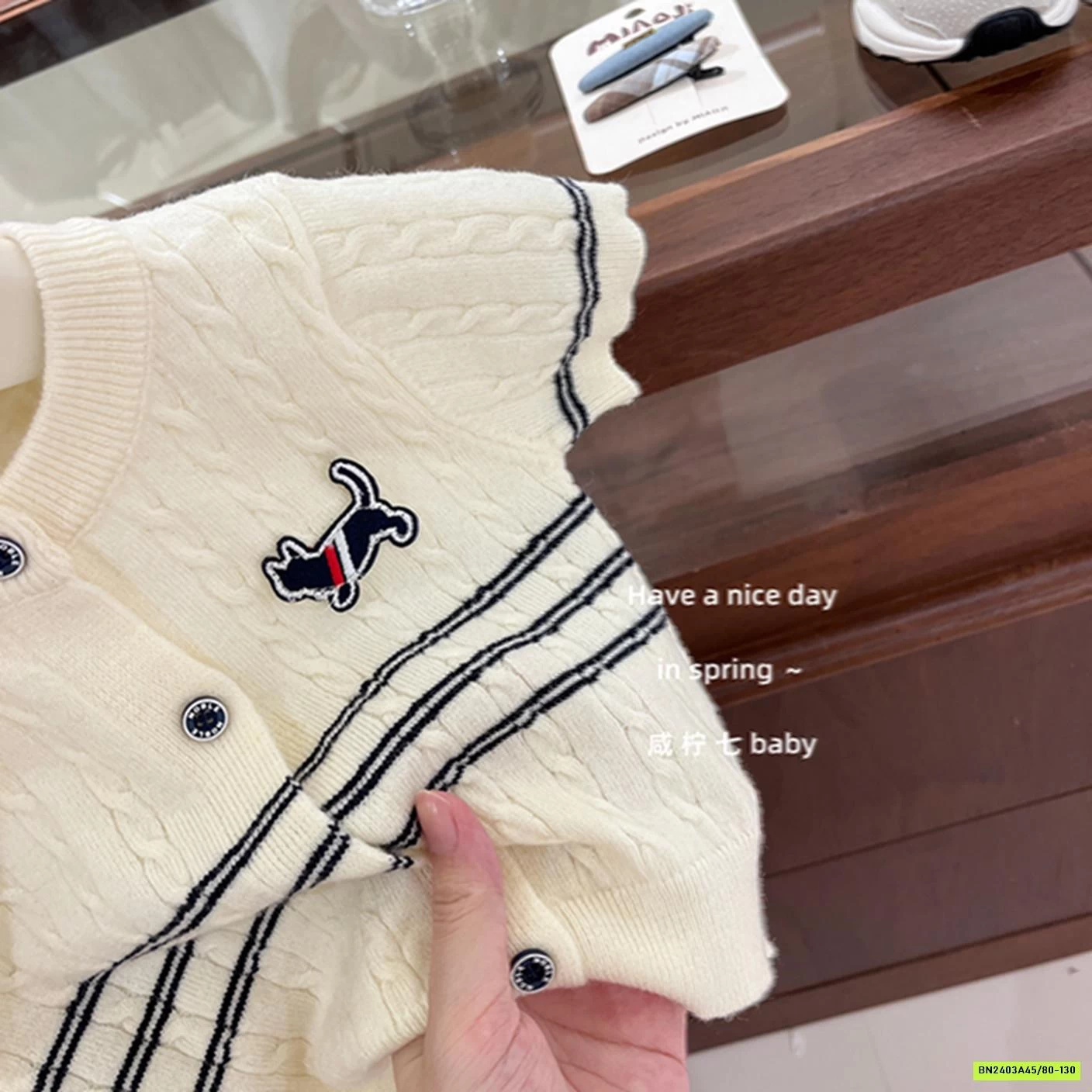 SÉT VÁY LEN MONTOGHI TBABY