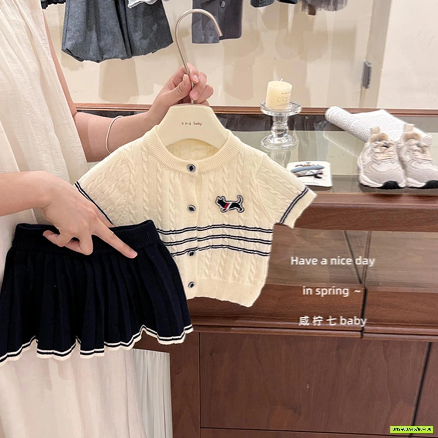 SÉT VÁY LEN MONTOGHI TBABY