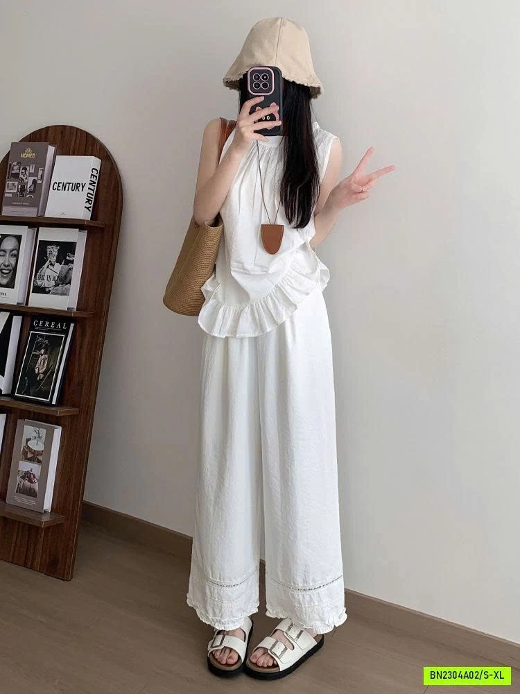 QUẦN SUÔNG ĐŨI VIỀN REN GẤU