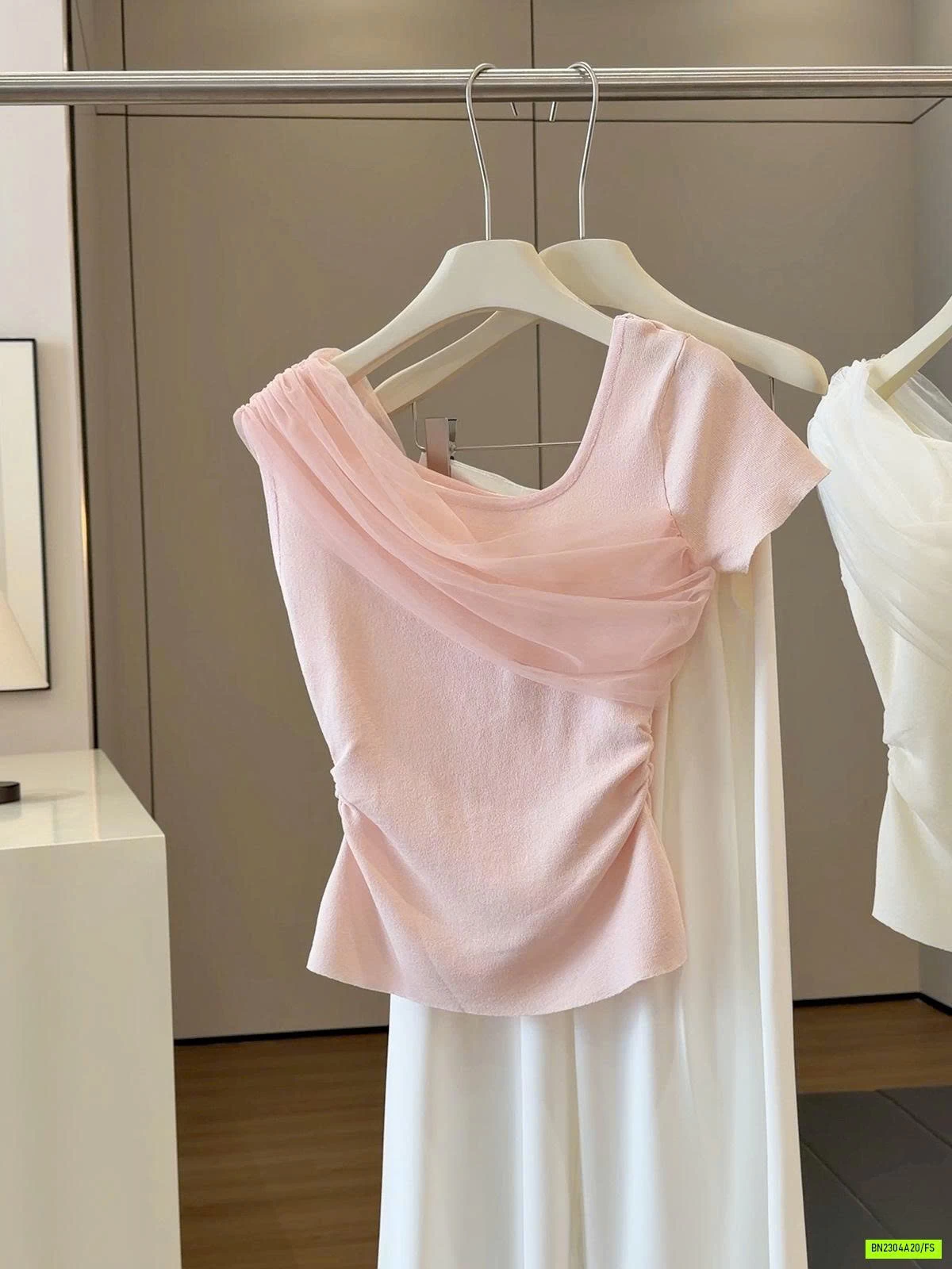 ÁO THUN RÚT EO PHỐI VOAN TIỂU THƯ ANNA