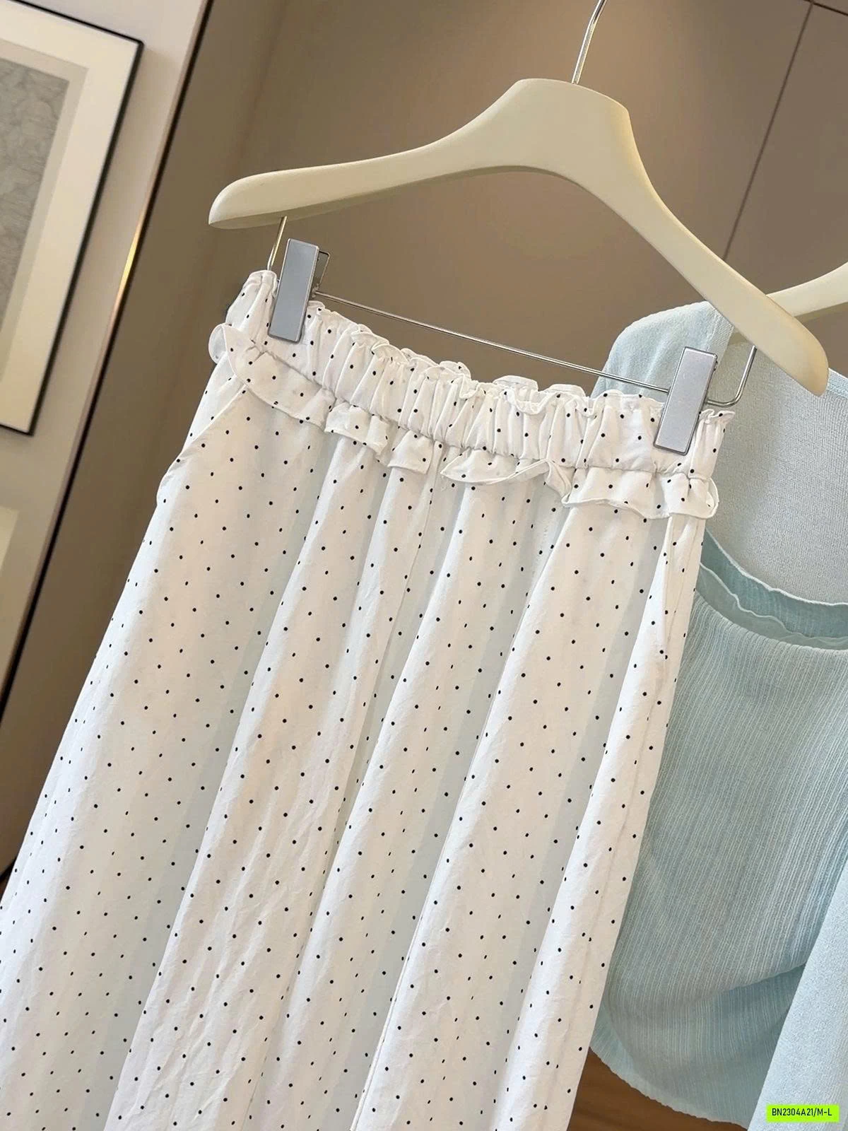 QUẦN SUÔNG CHẤM BI CẠP BÈO ANNA