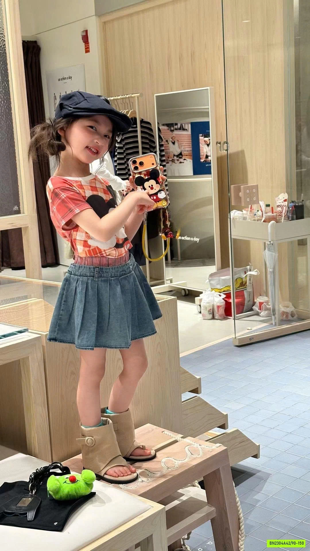 ÁO MICKEY MIX CV JEANS XẾP LY